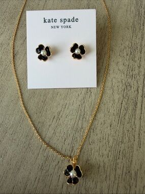Kate Spade Bouquet Toss Matching Necklace and Earrings Set NWT